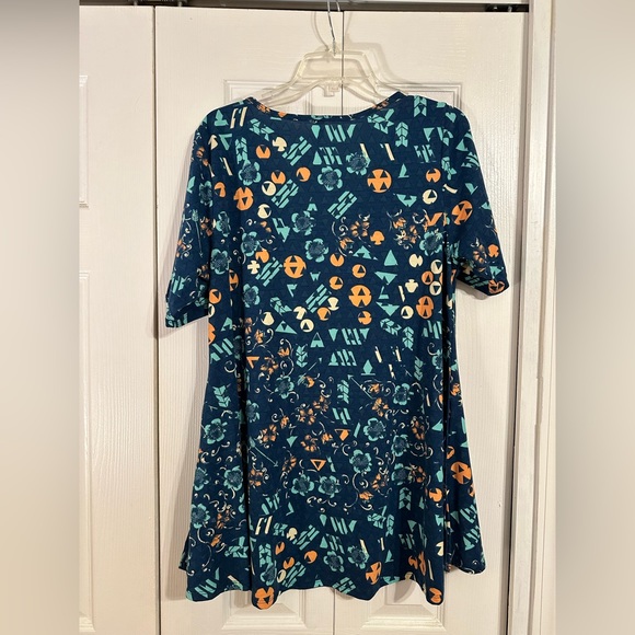 LulaRoe Top - Picture 3 of 3